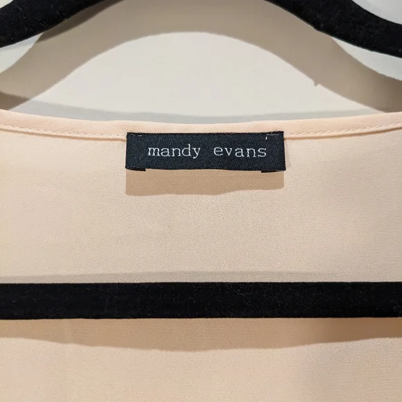 Pink blouse - Picture 3 of 5